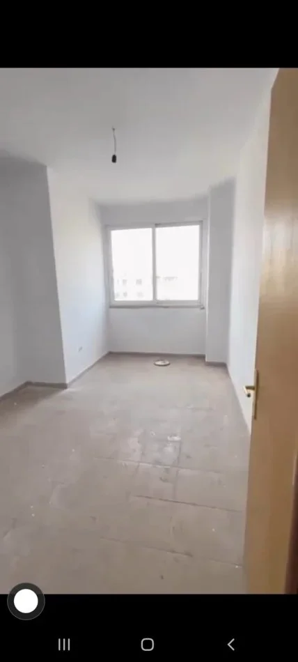 Tirane, shitet apartament 2+1+Ballkon Kati 8, 80 m² 118.000 € (rruga Sokrat Miho)