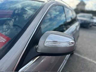 Tirane, shes me portobagazh Mercedes Benz C220 W203 Nafte, kafe automatik Klima 6.000 €