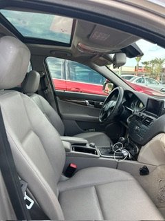 Tirane, shes me portobagazh Mercedes Benz C220 W203 Nafte, kafe automatik Klima 6.000 €