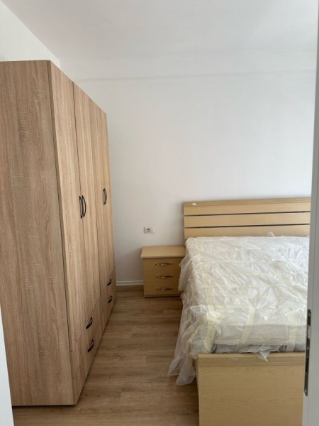 Tirane, shitet apartament 1+1+Ballkon Kati 5, 55 m² 88.000 € (Univer City)