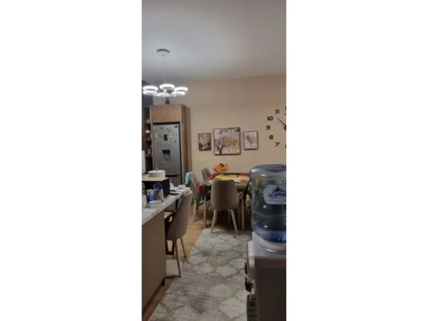 Tirane, shitet apartament 1+1 Kati 1, 72 m² 125.000 € (unaza e re)