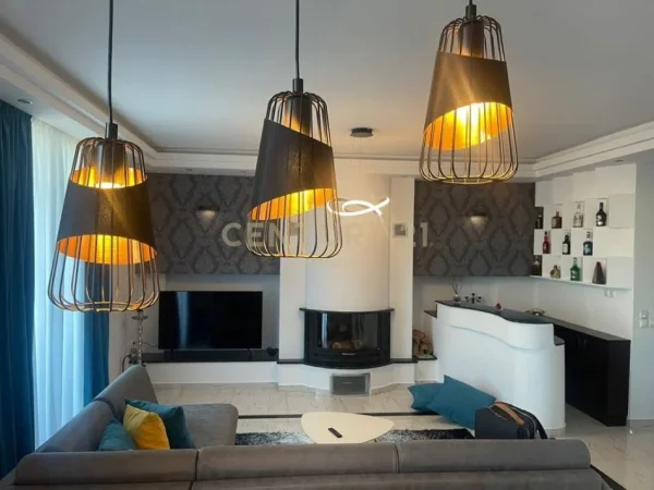 Tirane, shes apartament duplex Dublex Kati 6, 200 m² 380.000 € (RRUGA E DURRESIT)