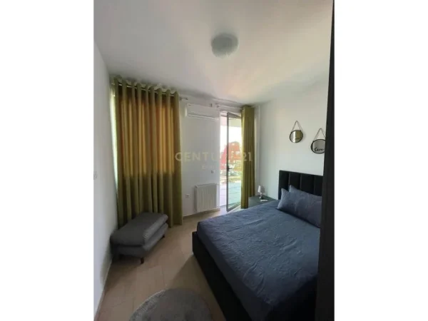 Tirane, shes apartament duplex Dublex Kati 6, 200 m² 380.000 € (RRUGA E DURRESIT)