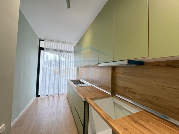 Tirane, shitet apartament 2+1 Kati 2, 91 m² 118.000 € (Unaza e Re)