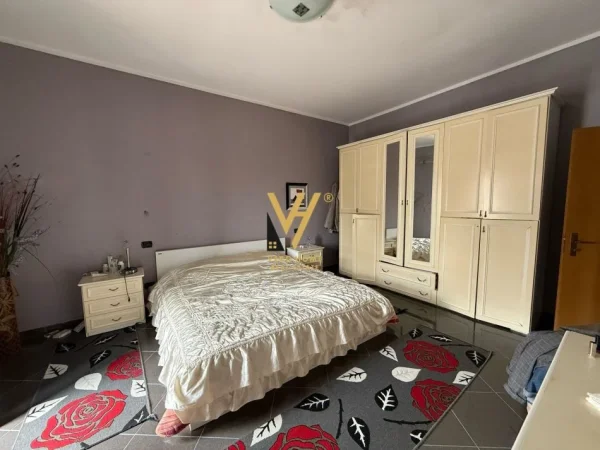 Durres, shitet Vile 3 Katshe Kati 0, 158 m² 400.000 € (SHKOZET)