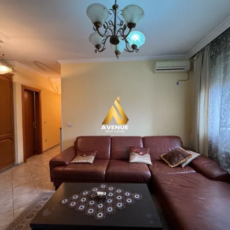 Tirane, jepet me qera apartament 1+1+Ballkon Kati 6, 70 m² 1.000 € (RRUGA ELBASANIT)