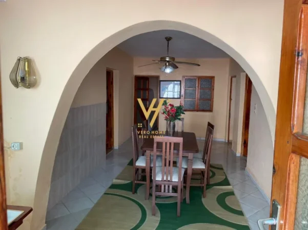 Tirane, shitet shtepi 4+1+Ballkon Kati 0, 345 m² 320.000 € (SELITE)