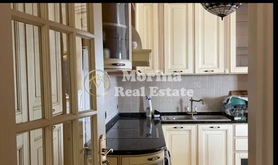 Tirane, jepet me qera apartament Kati 6, 110 m² 500 € (Fresku)