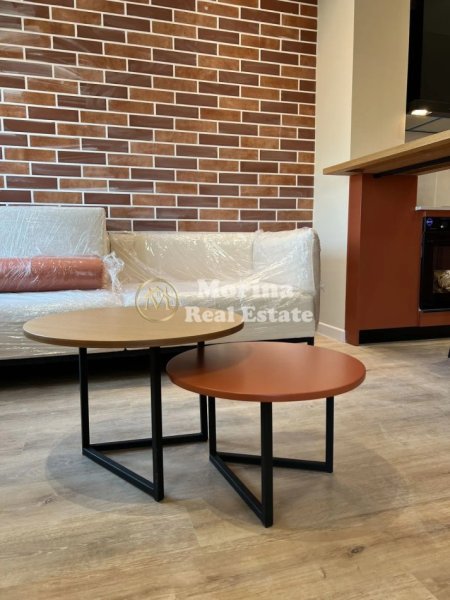 Tirane, jepet me qera apartament 1+1+Ballkon Kati 6, 65 m² 800 € (Stacioni i Trenit)