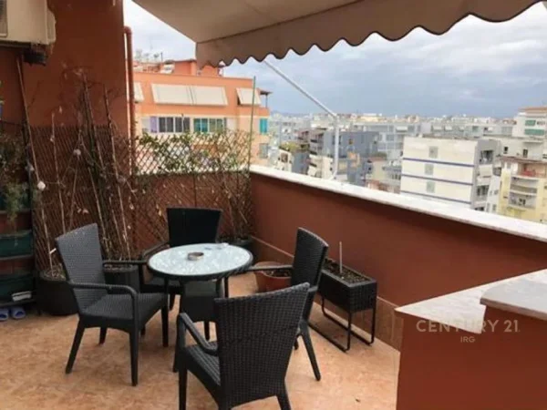 Tirane, shes apartament 2+1+Aneks+Ballkon Kati 8, 111 m² 260.000 € (KIKA 1 KOMUNA E PARISIT!)