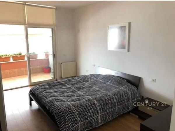 Tirane, shes apartament 2+1+Aneks+Ballkon Kati 8, 111 m² 260.000 € (KIKA 1 KOMUNA E PARISIT!)