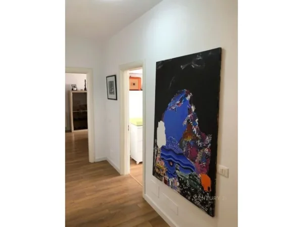 Tirane, shes apartament 2+1+Aneks+Ballkon Kati 8, 111 m² 260.000 € (KIKA 1 KOMUNA E PARISIT!)