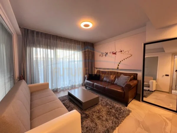 Qera, Vilë, Sunrise Residence, Tiranë.