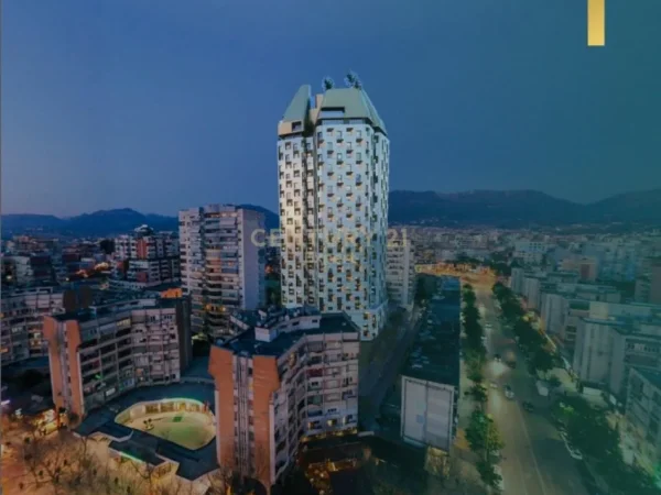 Tirane, shes apartament 2+1+Aneks+Ballkon Kati 9, 104 m² 362.600 € (Pazari i ri)