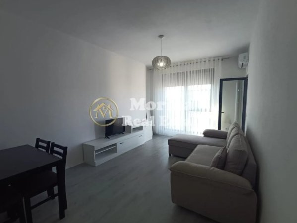 Tirane, jepet me qera apartament 1+1+Ballkon Kati 8, 62 m² 550 € (Rezidenca Erli- Porcelan)