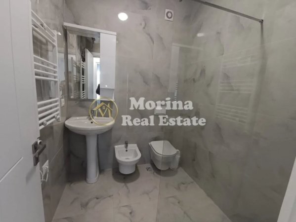 Tirane, jepet me qera apartament 1+1+Ballkon Kati 8, 62 m² 550 € (Rezidenca Erli- Porcelan)
