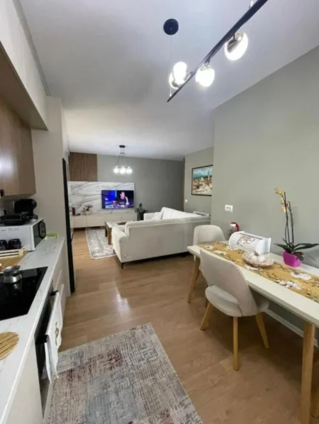 Tirane, shitet apartament 2+1+Ballkon Kati 11, 114 m² 350.000 € (Rruga E Kavajes)