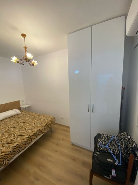 Tirane, jepet me qera apartament 1+1+Aneks Kati 5, 500 € (rruga e kavajes)