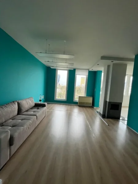 Tirane, jepet me qera apartament 2+1 Kati 6, 110 m² 1.200 € (Bulevardi Deshmoret e Kombit)