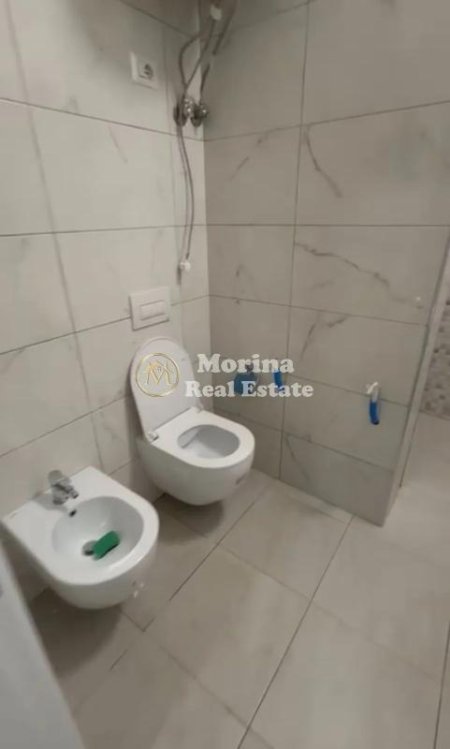 Tirane, jepet me qera apartament 1+1+Ballkon Kati 9, 65 m² 450 € (Yzberisht)
