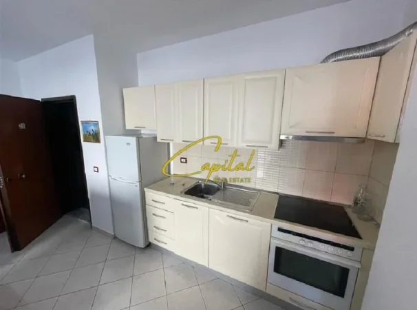 Tirane, jepet me qera apartament 2+1 Kati 5, 104 m² 550 € (ASTIR)