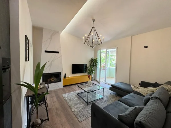Tirane, jepet me qera apartament 1+1 Kati 6, 74 m² 600 € (Kodra e Diellit)