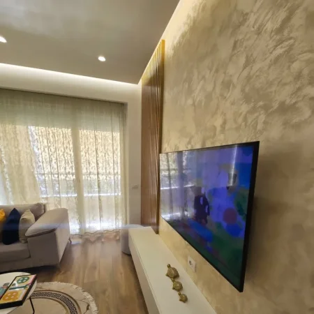 Tirane, shitet apartament 2+1 , 101 m² 300.000 € (Prane Kika 2)