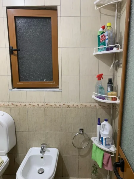 Tirane, jepet me qera apartament duplex Dublex Kati 2, 120 m² 800 € (Selite)