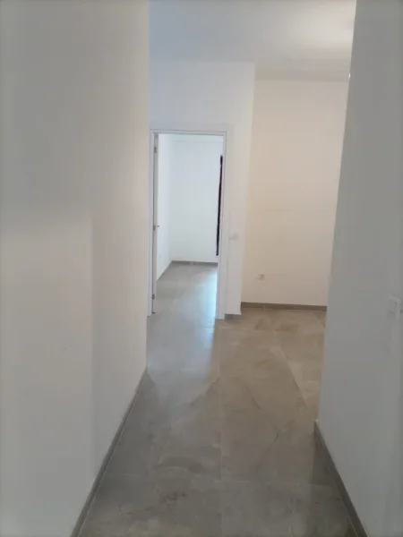 Tirane, shitet apartament 2+1+Ballkon , 96 m² 236.900 € (Myslym Shyri)