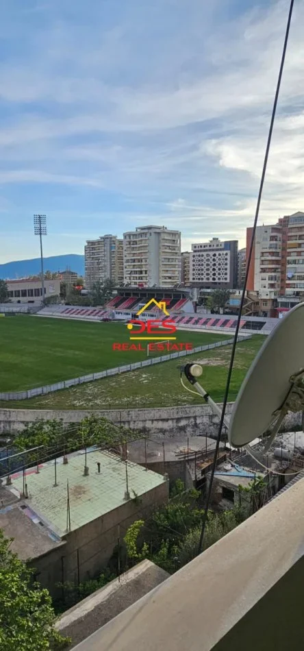 Vlore, shitet apartament 2+1+Ballkon Kati 5, 87 m² 110.000 € (Rruga Dush Strati)