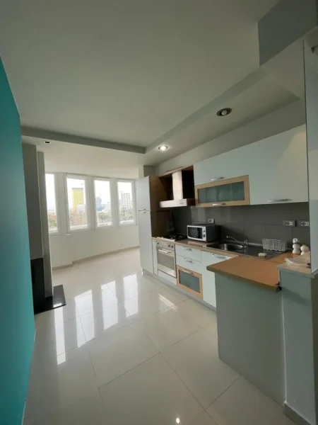 Tirane, jap me qera apartament 2+1+Ballkon Kati 5, 111 m² 1.200 € (Kullat Binjake)