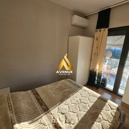Tirane, jepet me qera apartament 1+1 Kati 3, 60 m² 800 € (Kompleksi Delijorgji)
