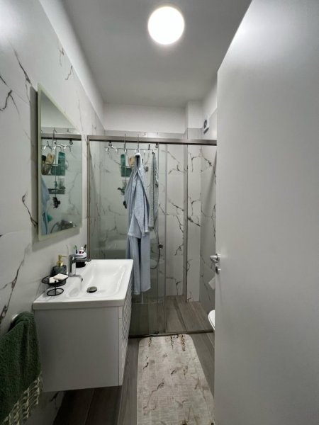 Tirane, jepet me qera apartament 2+1+Ballkon Kati 2, 103 m² 730 € (Trio Towers Residence, Don Bosko)