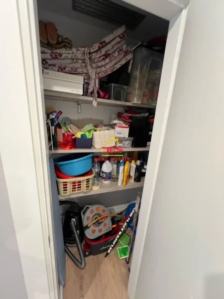 Vlore, shitet apartament 2+1+Ballkon Kati 2, 105 m² 250.000 € (Rruga Dhimitër Konomi)