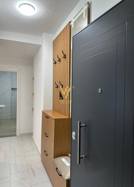 Tirane, jepet me qera apartament 1+1+Ballkon Kati 9, 73 m² 600 € (DON BOSKO)