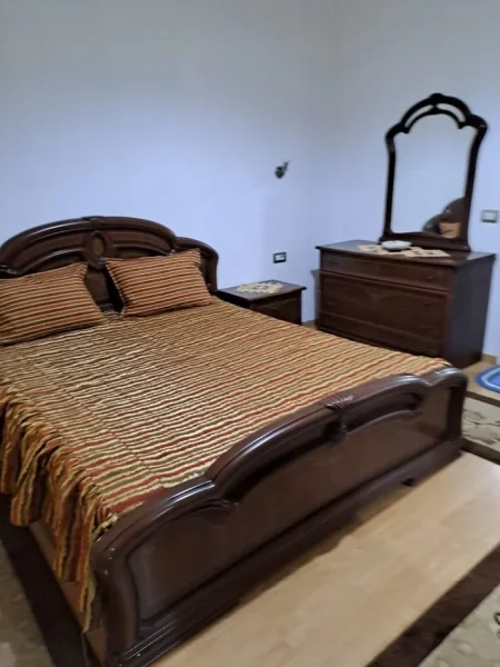 Tirane, jepet me qera shtepi 2+1 Kati 2, 100 m² 450 € (Astir)