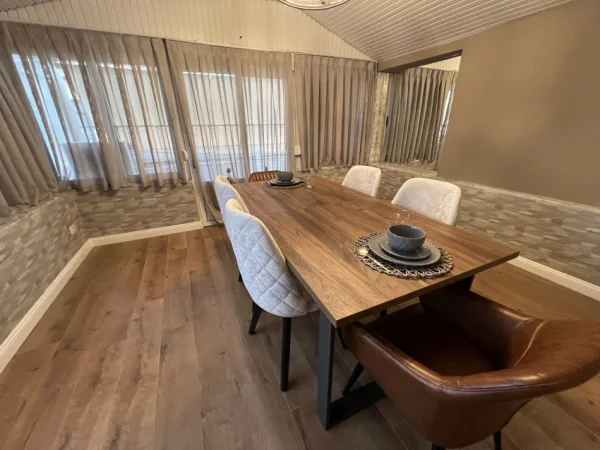 Pogradec, shes apartament 2+1+Aneks+Ballkon Kati 9, 120 m² 128.000 € (Rruga Naim Frasheri)