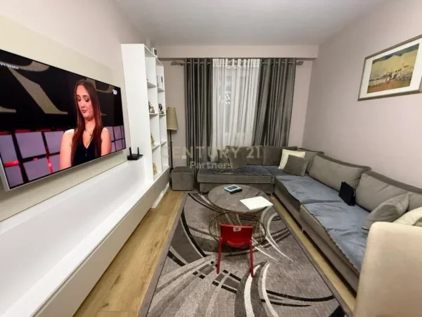Tirane, shitet apartament 2+1 Kati 9, 95 m² 165.000 € partners110501