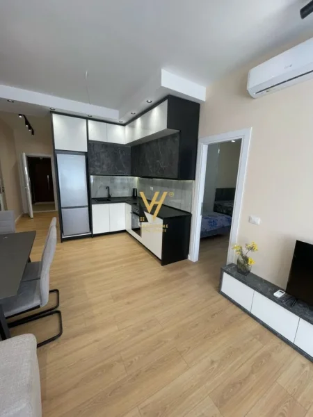 Tirane, shitet apartament 2+1+Ballkon Kati 7, 96 m² 150.000 € (RRUGA DRITAN HOXHA)