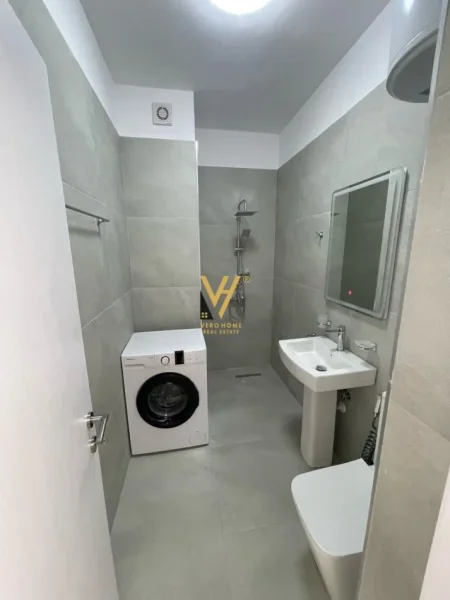 Tirane, shitet apartament 2+1+Ballkon Kati 7, 96 m² 150.000 € (RRUGA DRITAN HOXHA)