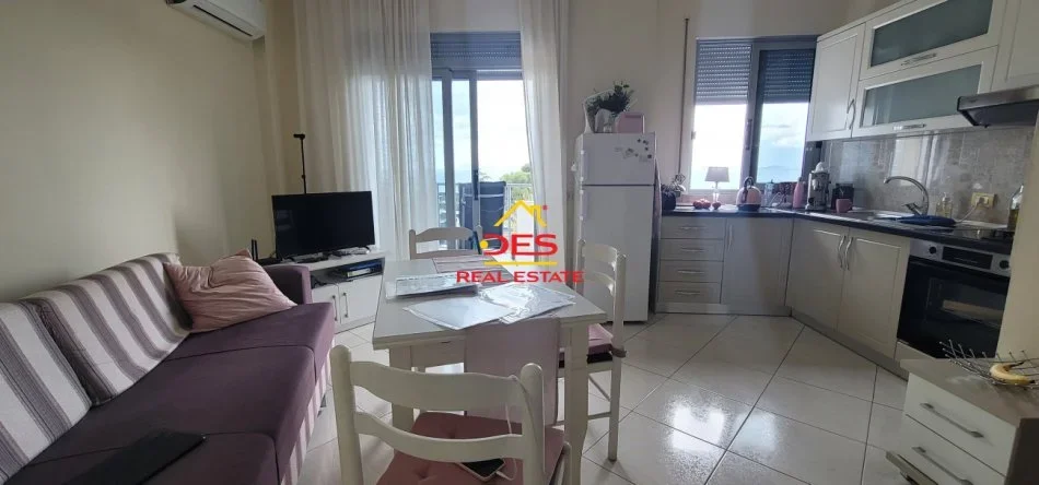 Vlore, shitet apartament 1+1+Ballkon Kati 3, 76 m² (Rruga Dhimitër Konomi)