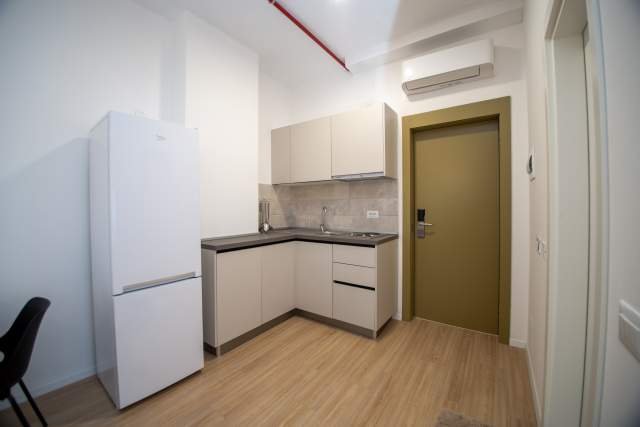 ApartHotel "Folé" , jep me qera apartamentin Studio (39m2) 25 Euro (Rruga 29 Nentori)