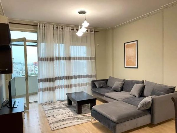 Tirane, jepet me qera apartament 3+1+BLK Kati 2, 130 m² 650 Euro (Kopshti Botanik)