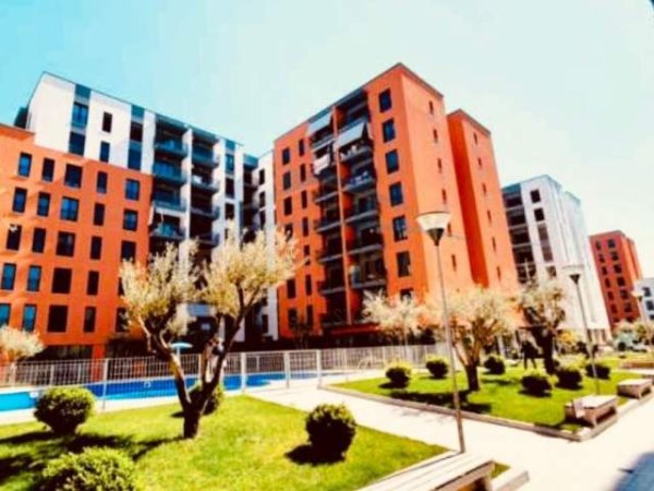Tirane, shitet apartament Kati 0, 102 m² 140.000 Euro (green city)