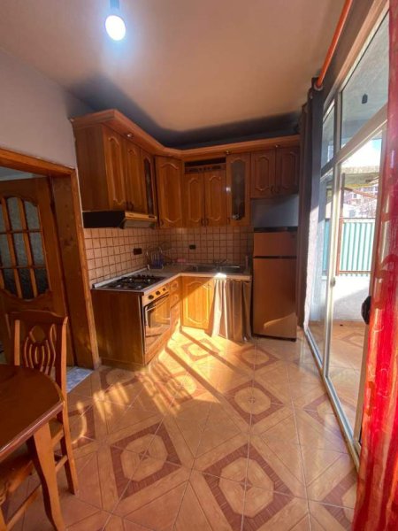 Tirane, jap me qera apartament 1+1+A+BLK Kati 2, 70 m² 37.000 Leke