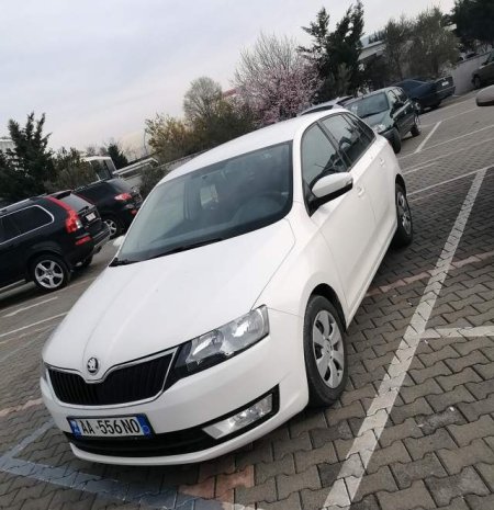 Tirane, shes makine Skoda Rapid Spaceback Viti 2015, 8.400 Euro