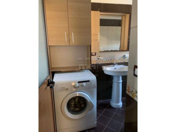Tirane, jepet me qera apartament 2+1+BLK Kati 3, 90 m² 480 Euro (Qender)
