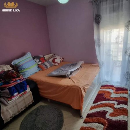 Durres, shes apartament Kati 7, 82 m² 75.000 Euro (Shkembi i Kavajes)