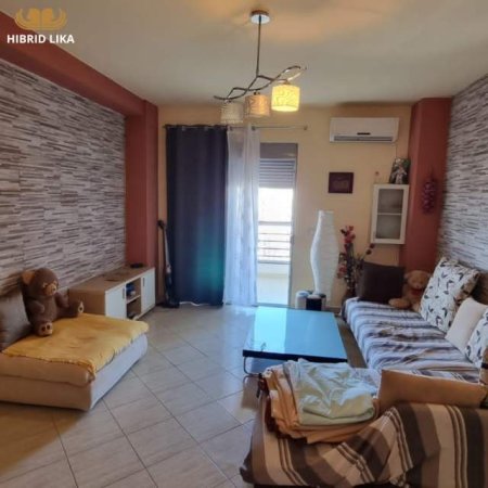 Durres, shes apartament Kati 7, 82 m² 75.000 Euro (Shkembi i Kavajes)