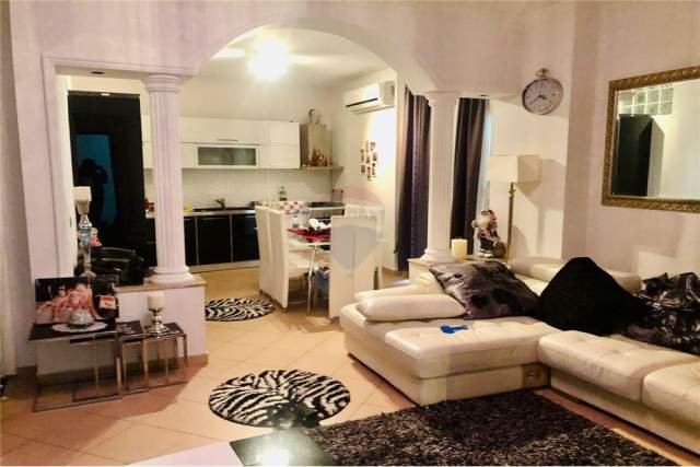 Vlore, shitet apartament 1+1+A+BLK Kati 6, 84 m² 78.000